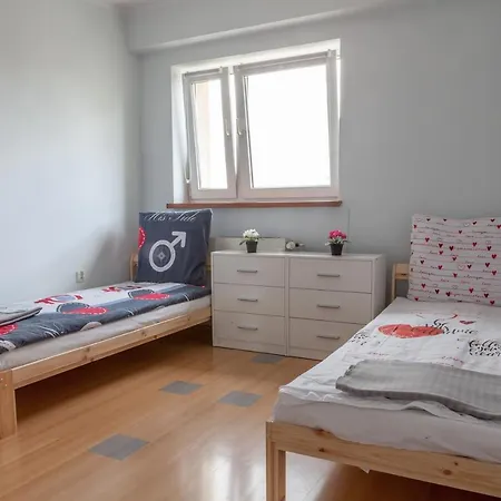 Klimatyczne Mieszkanie 3-pok. 200m Od Dworca Głównego Pkp * Wrocław