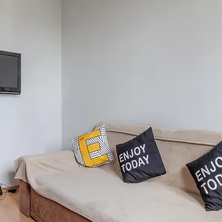 Apartament Klimatyczne Mieszkanie 3-pok. 200m Od Dworca Głównego Pkp