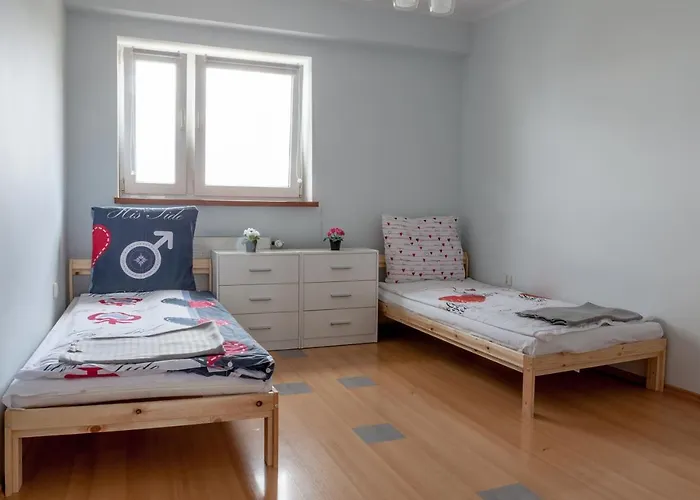 Klimatyczne Mieszkanie 3-pok. 200m Od Dworca Glownego Pkp * Wroclaw